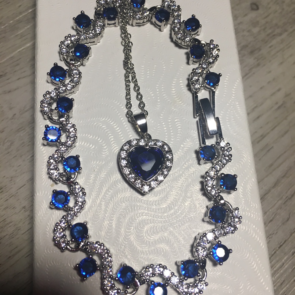 Barzel Beautiful Sapphire Necklace And Bracelet Set